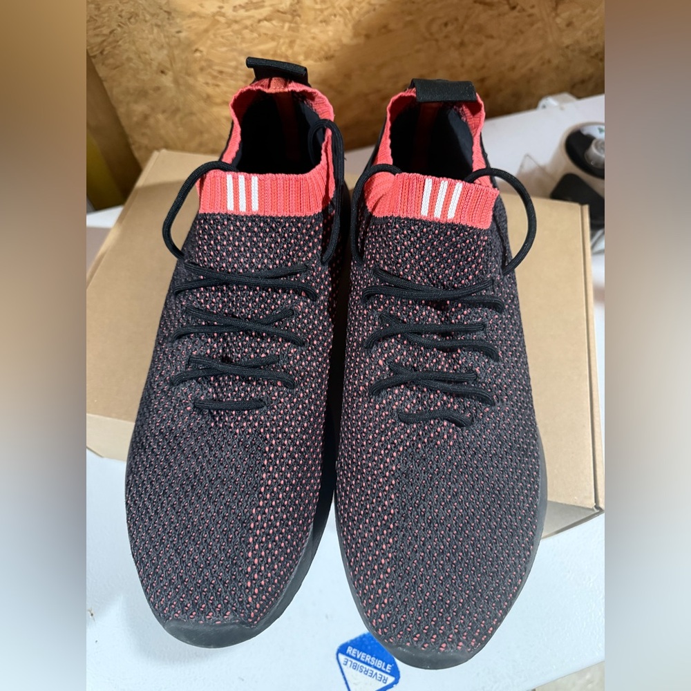 Adidas PrimeKnit Sneakers - Picture 6 of 6